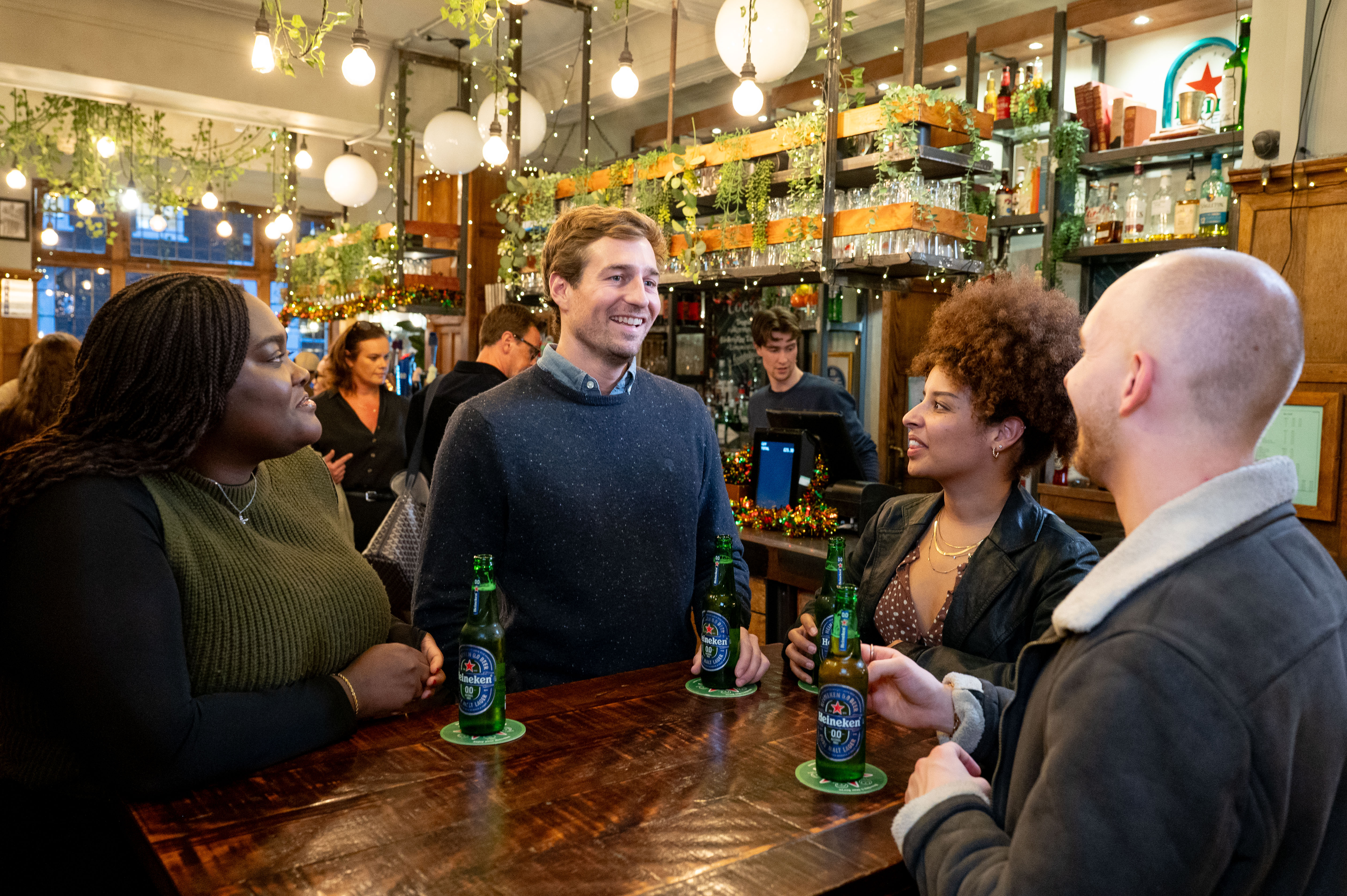 Biggest Office Party Night of The Year Set for Unprecedented Surge in 0.0 Drinking