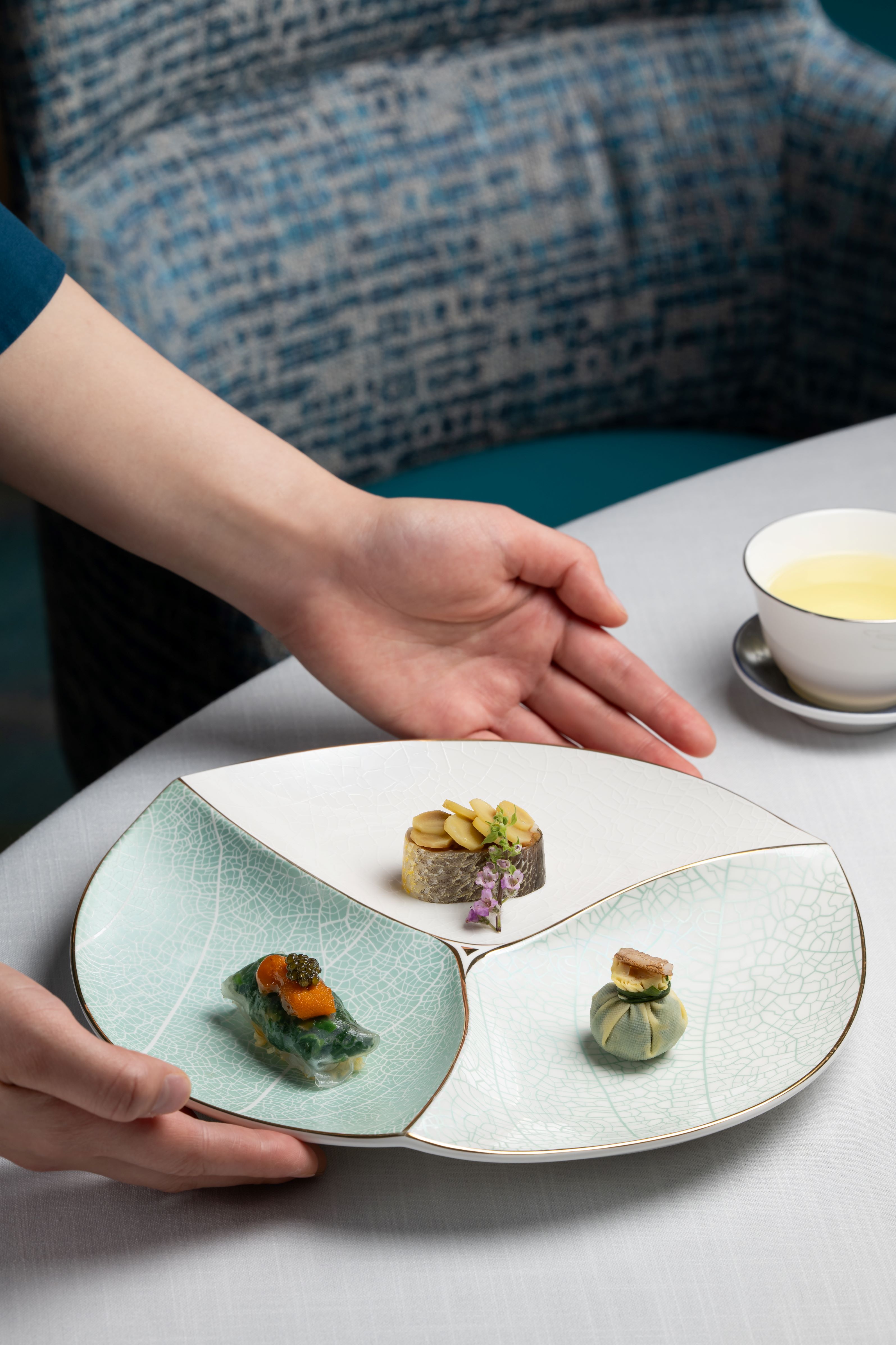 Huaiyang cuisine takes the spotlight as Blossom Palaces Founder Bobby Lo joins Macau Chef de Cuisine Ricky Wu for a refined spring dinner, featuring tea‑infused starters, signature wood‑fired Peking duck and a live tea‑frying performance celebrating tradition and seasonal grace.
